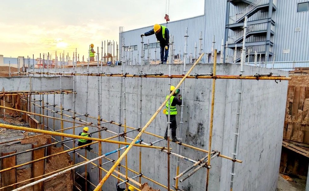 甘肅前進集團傳祁甘味乳業新建脫鹽乳清粉車間基礎工程順利完工